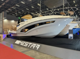 LANCHA MESTRA 352 HT